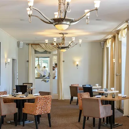 Hotel Parc Des Eaux Vives