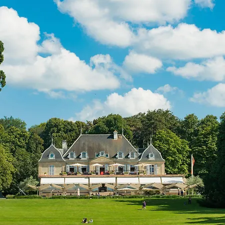Parc Des Eaux Vives Hotel